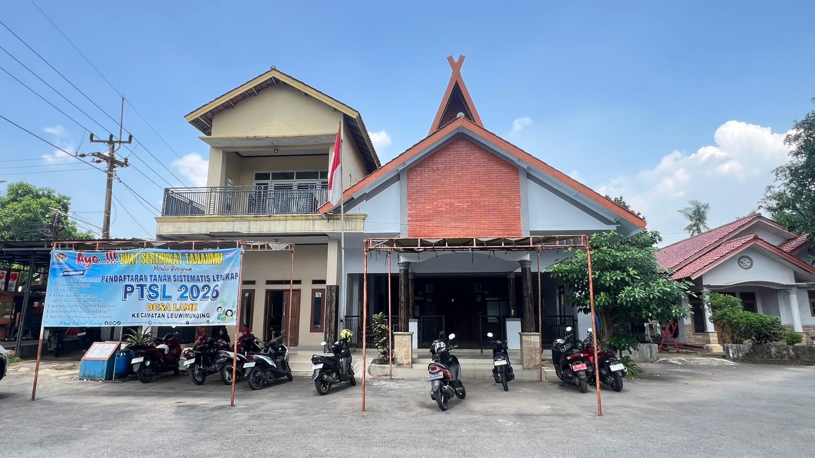 PEMBANGUNAN BALAI DESA LAME